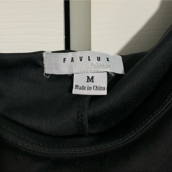 NWOT Black Puff Sleeve Dress M - Picture 5 of 5